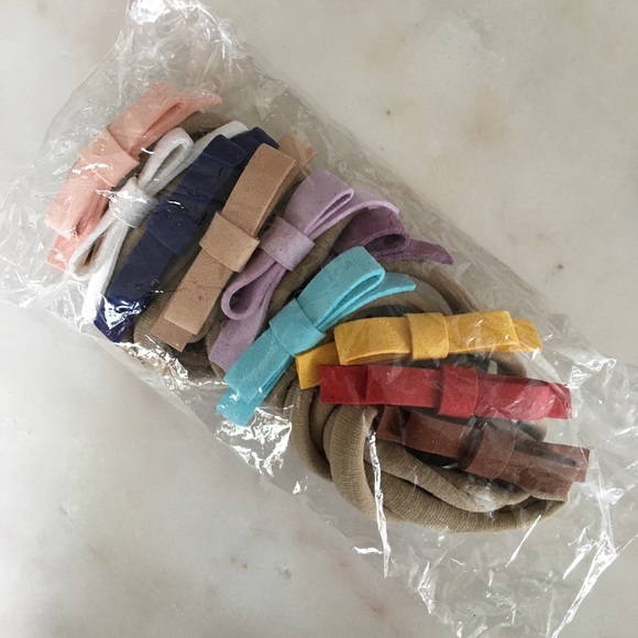 9 suede nylon baby girl bows - Picture 3 of 3